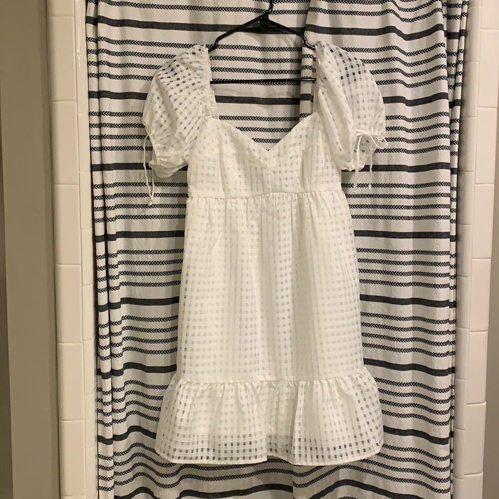 White baby doll dress